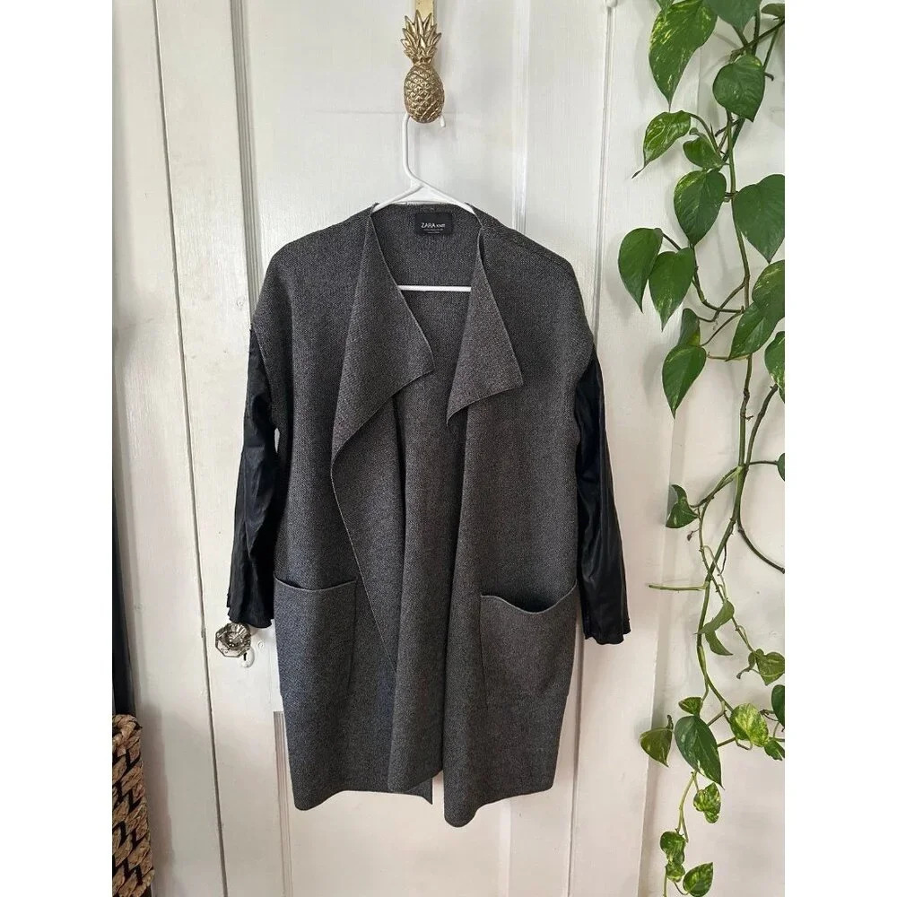 ZARA Knit women’s size medium gray Cardigan